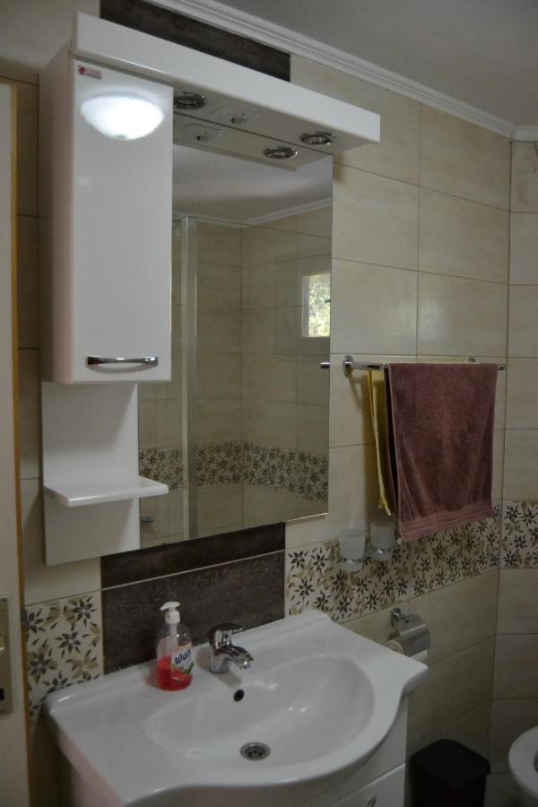 Apartments Dobrisa コトル エクステリア 写真