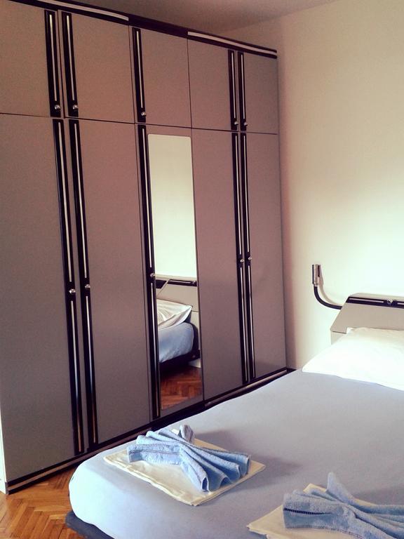 Apartments Dobrisa コトル 部屋 写真