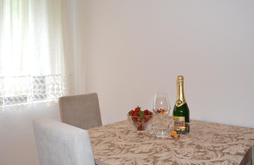 Apartments Dobrisa コトル エクステリア 写真